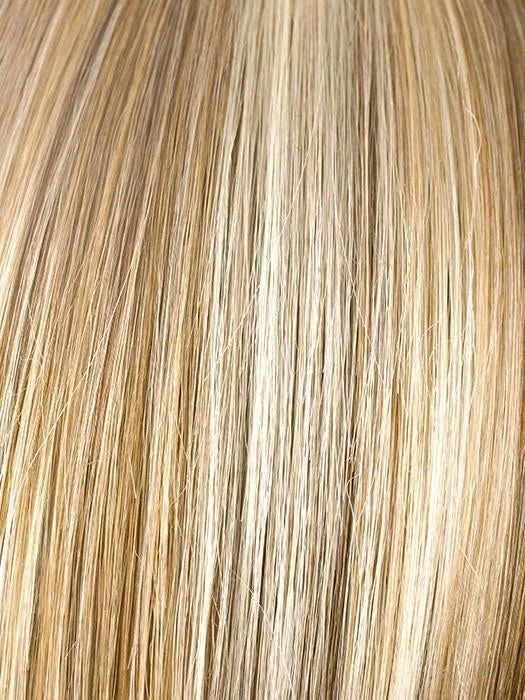 CREAMY-TOFFEE-R | Rooted Dark Blonde Evenly Blended with Light Platinum Blonde and Light Honey Blonde