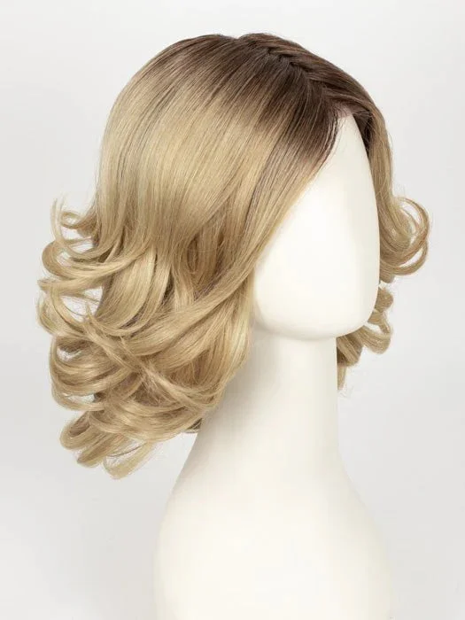 MC25/88SS HONEY | Beige Blonde with a Darker Root