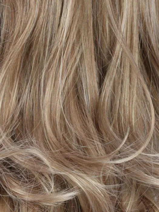 R14/26H | Dark Blonde w/Golden Blonde Highlights