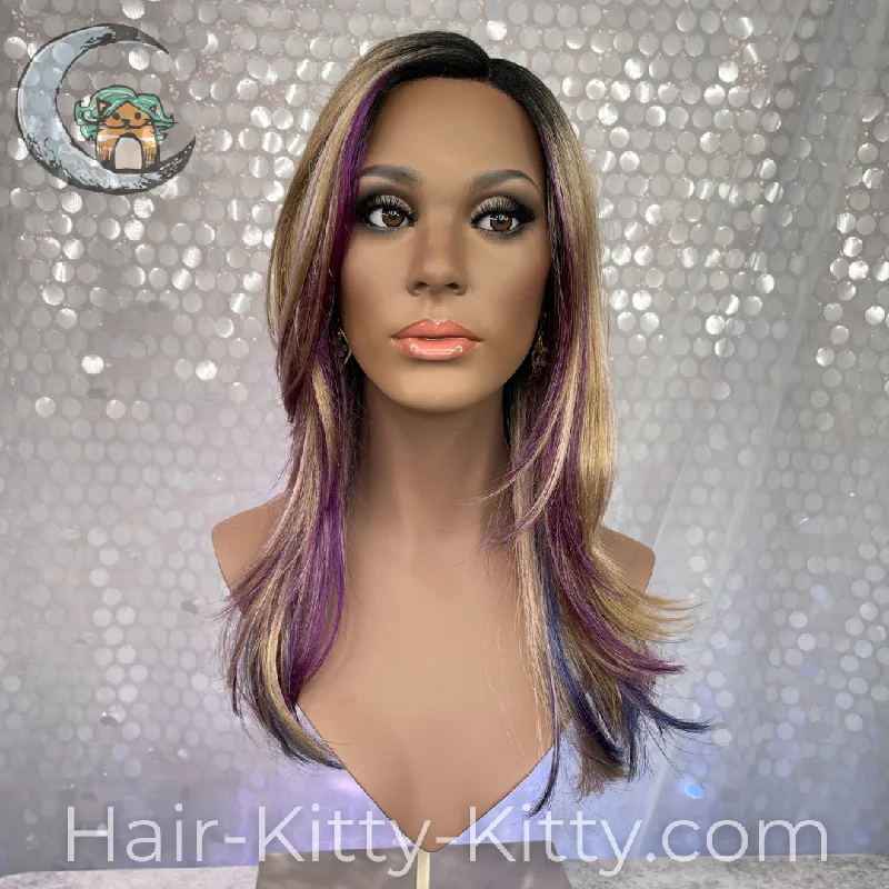 Meghan Mono Wig - Lilac Honey Rooted