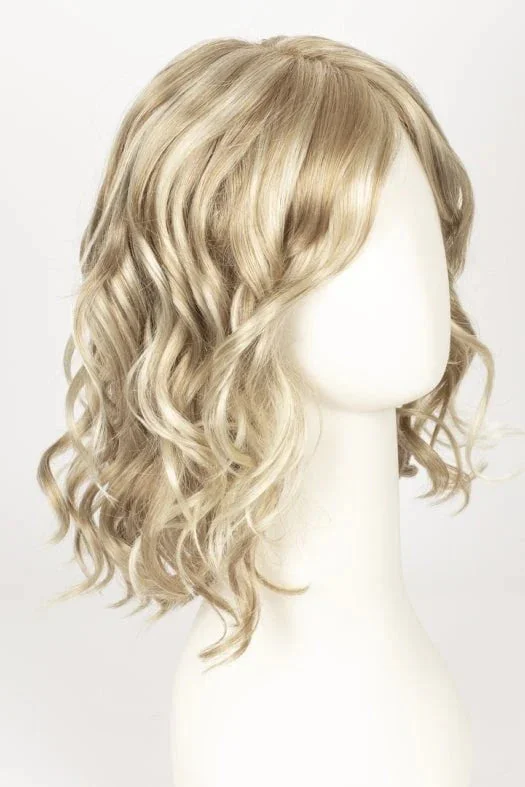 22F16 PINA COLADA | Light Ash Blonde & Light Natural Blonde Blend with Light Natural Blonde Nape