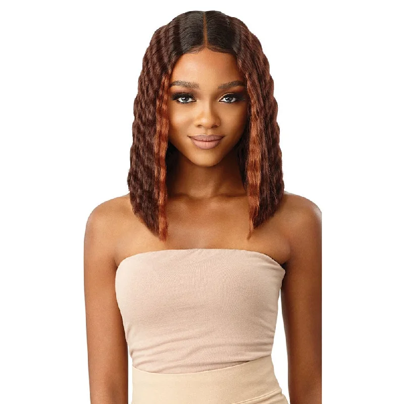 Outre Melted Hairline Lace Front Wig - Lilyana Bob 12""