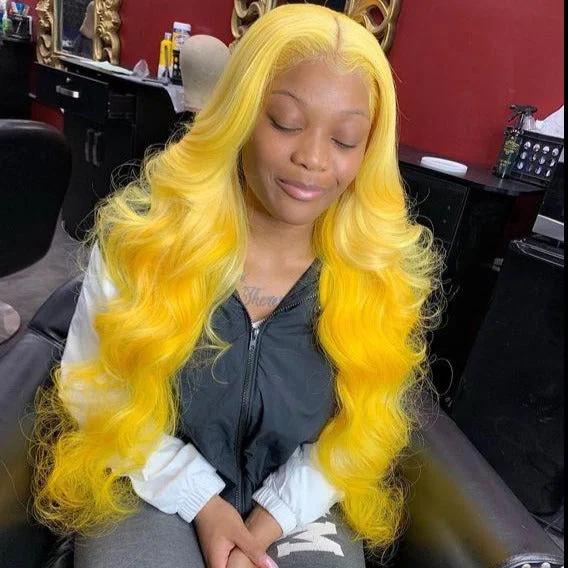 Yellow Colored 13x4 / T Part/4 x4 Transparent Lace Front Human Hair Wigs Body Wave Peruvian Women Wig Pre Plucked With Baby Hair